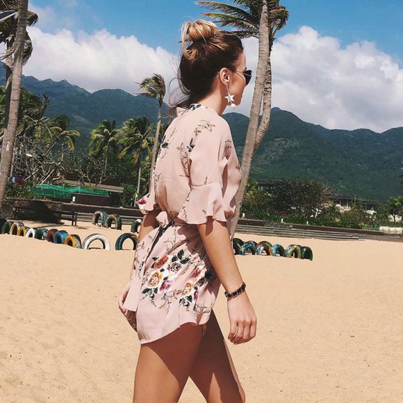 Floral Print Rosy Romper - Picture 2 of 3